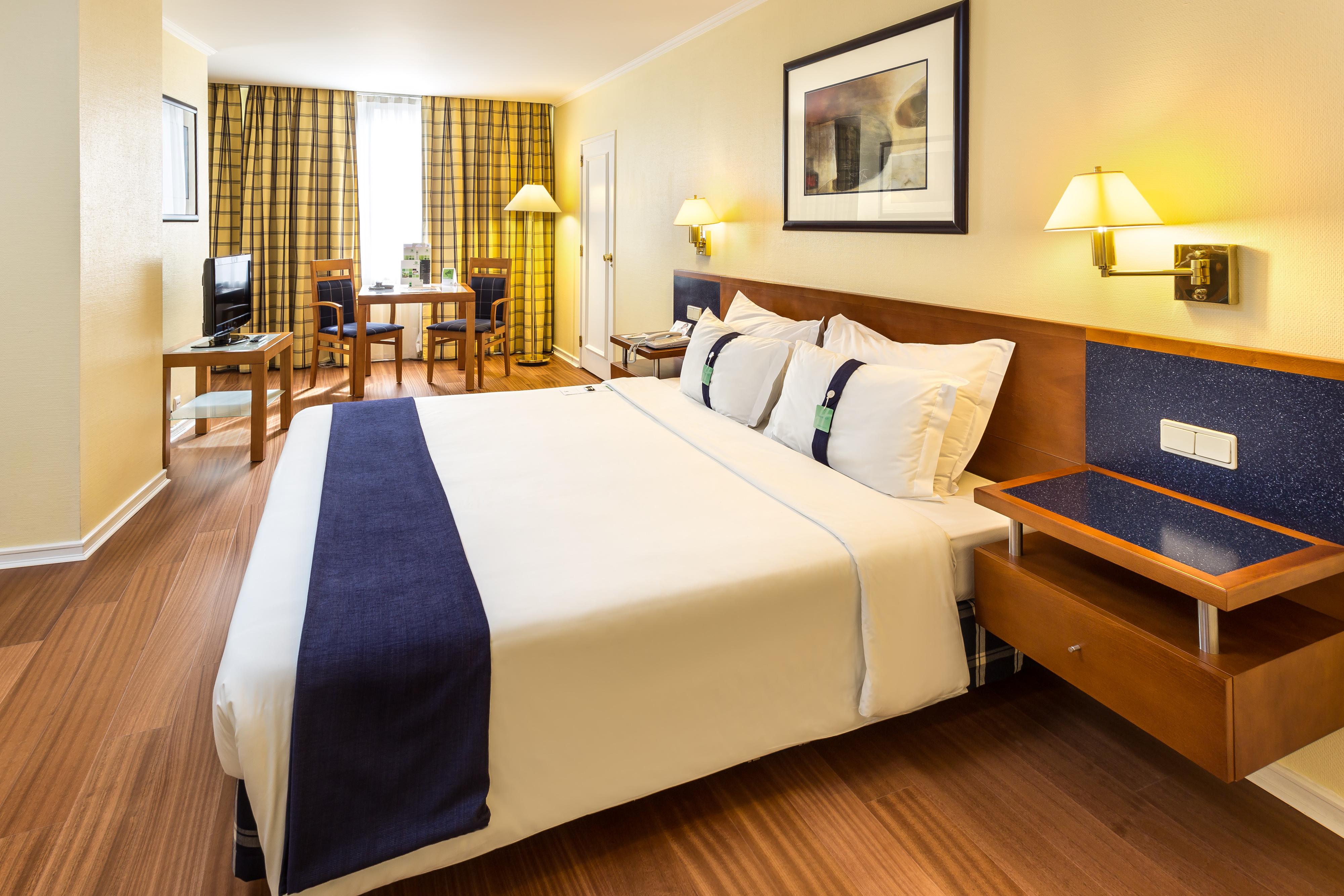 Holiday Inn Lisbon By Ihg Bagian luar foto
