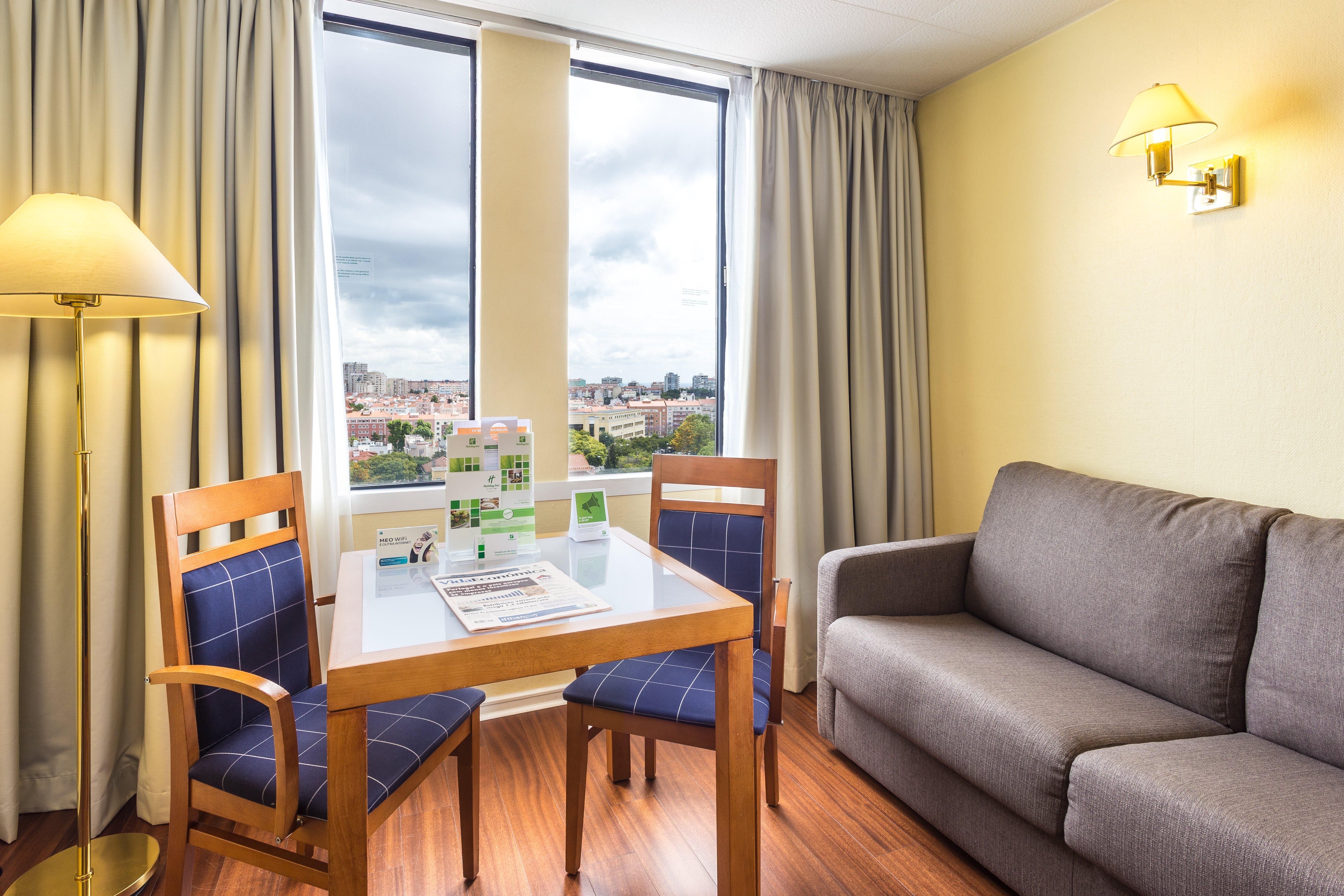 Holiday Inn Lisbon By Ihg Bagian luar foto