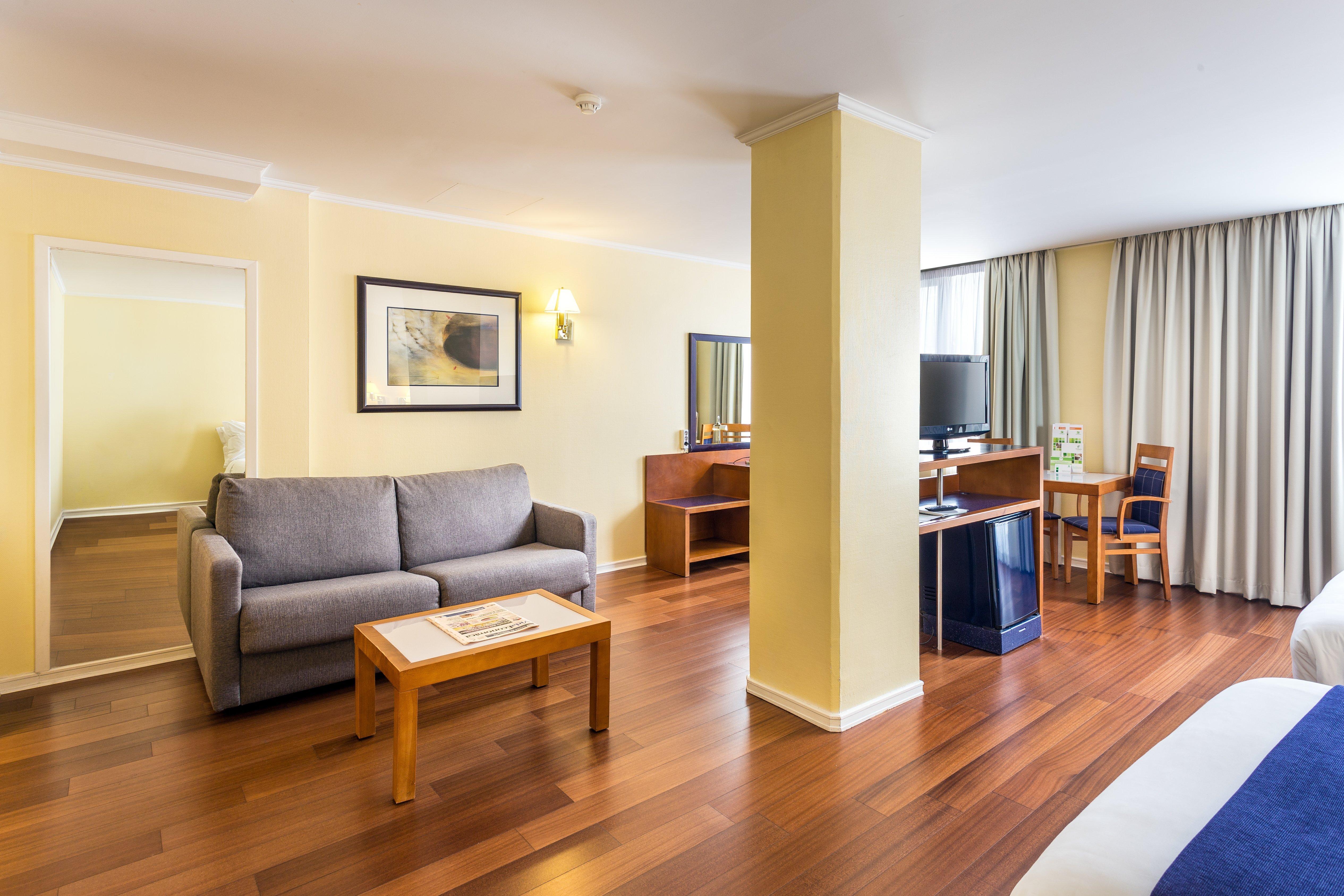 Holiday Inn Lisbon By Ihg Bagian luar foto