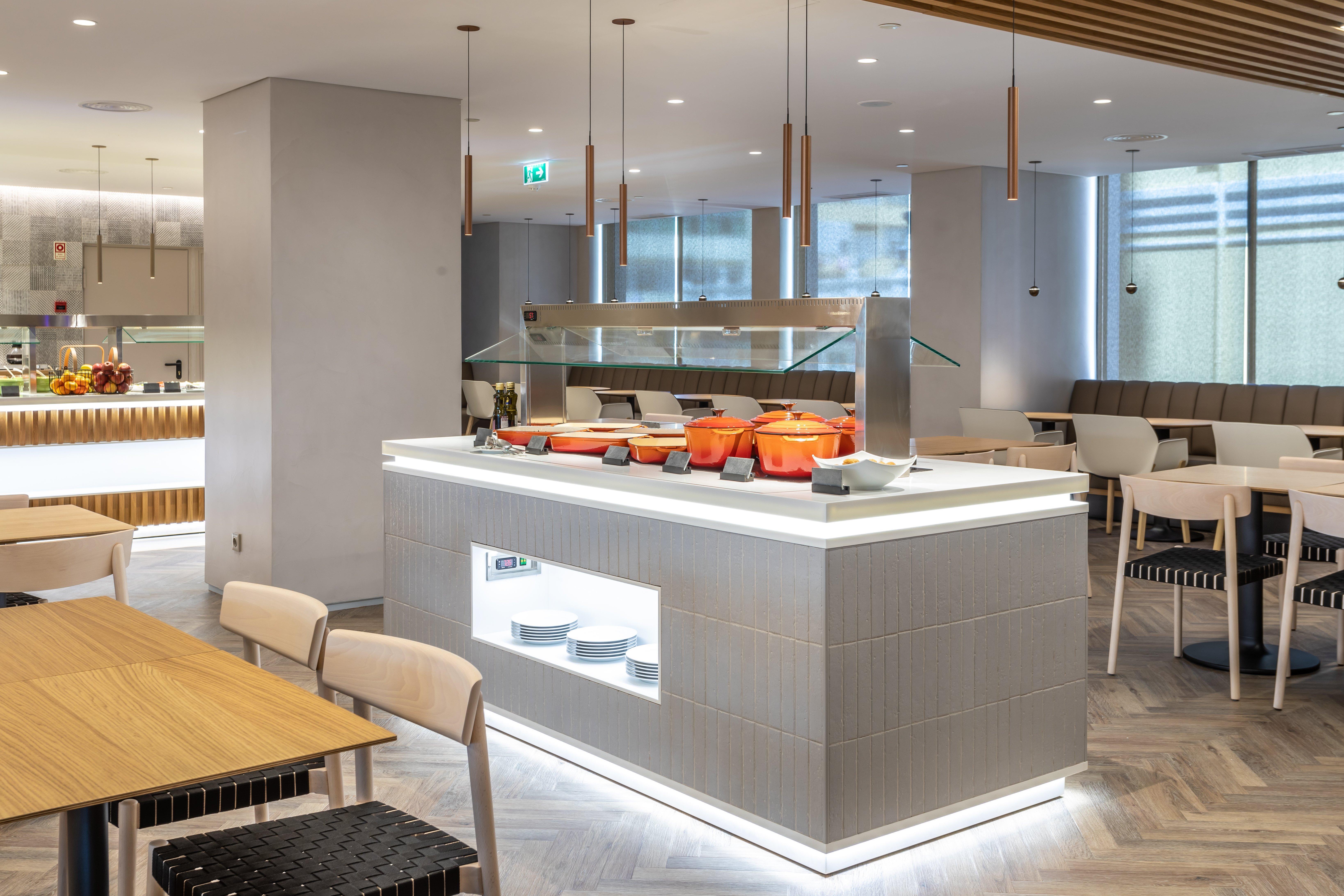 Holiday Inn Lisbon By Ihg Bagian luar foto